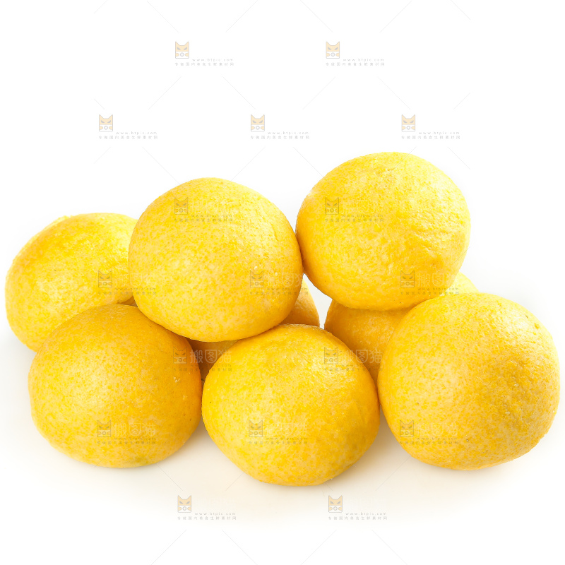 白底上的荠菜团子