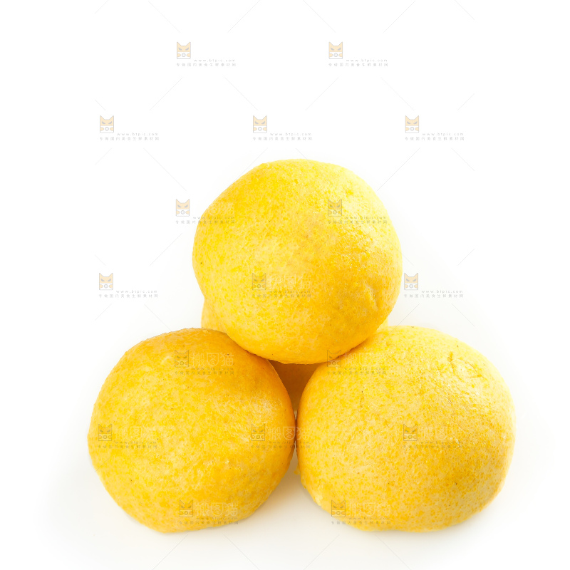 白底上的荠菜团子
