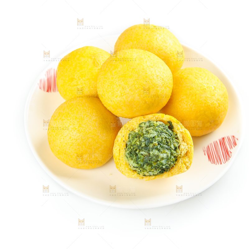白底上的荠菜团子