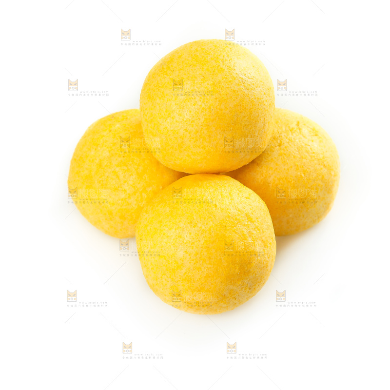 白底上的荠菜团子