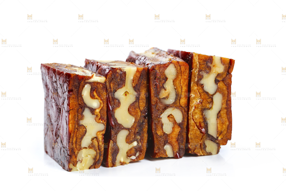 白底上的夹心派