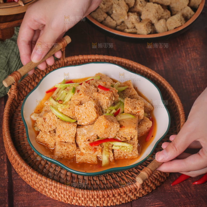 深底上的面筋