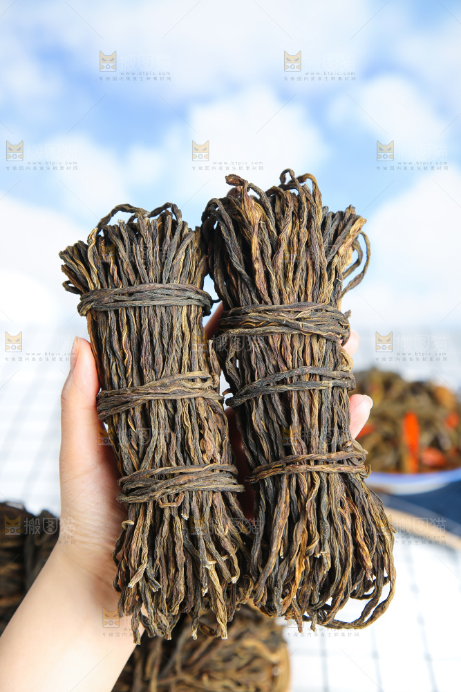 浅底上的干豆角
