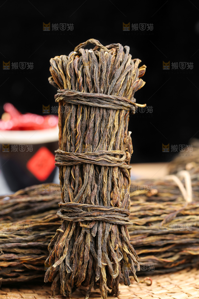 深底上的干豇豆
