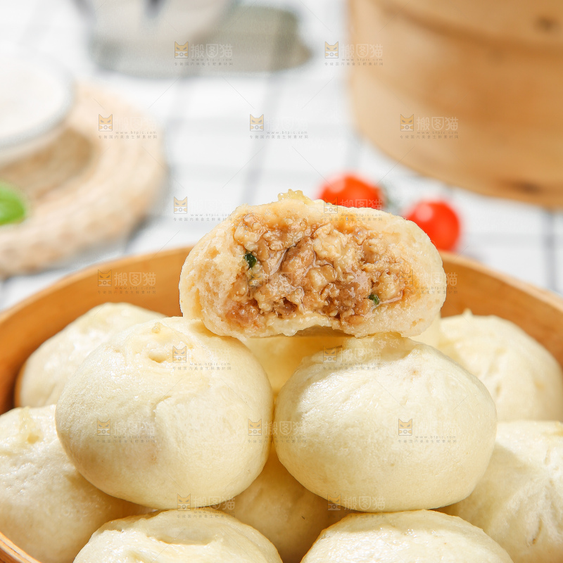浅底上的发面小笼包