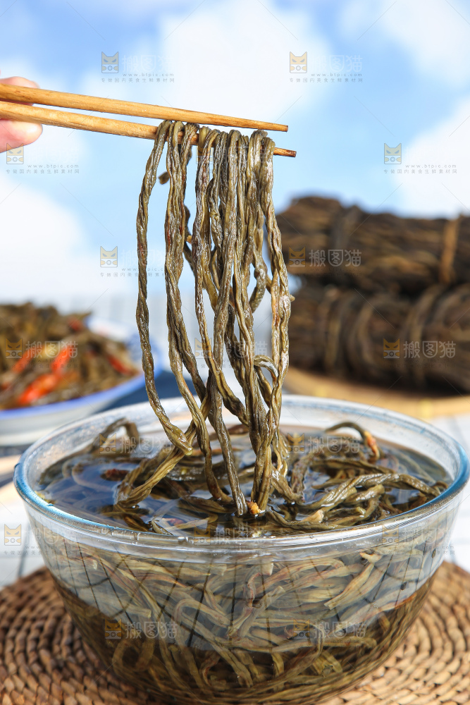 浅底上的干豆角