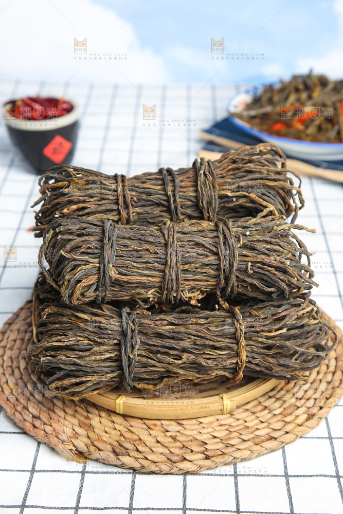 浅底上的干豆角