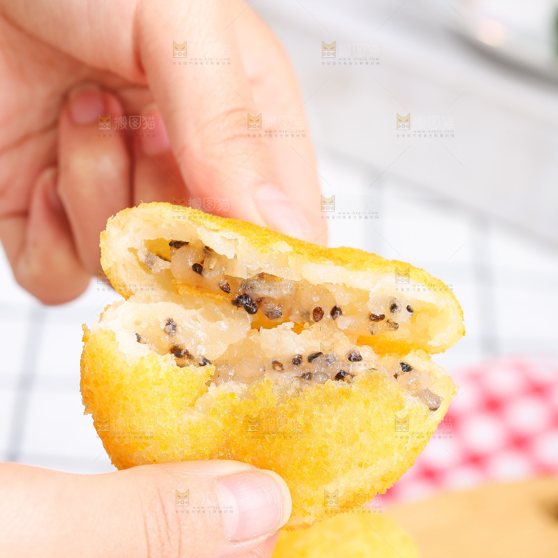 浅底上的糖糕