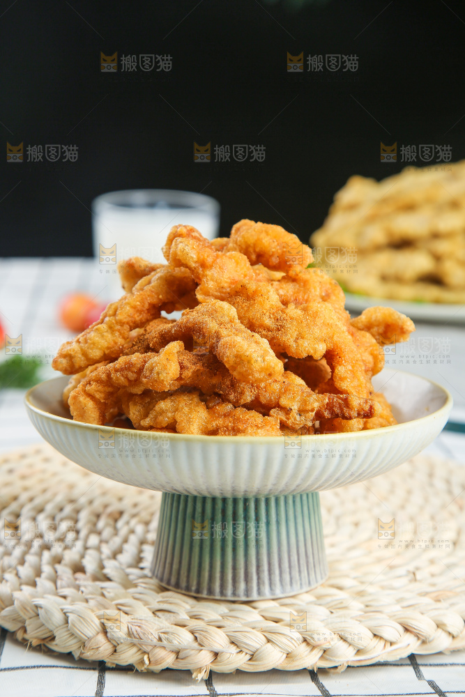 浅底上的小酥肉