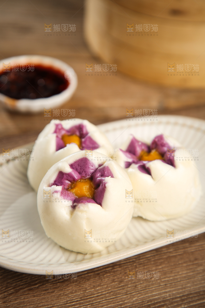 木底上的芙蓉包