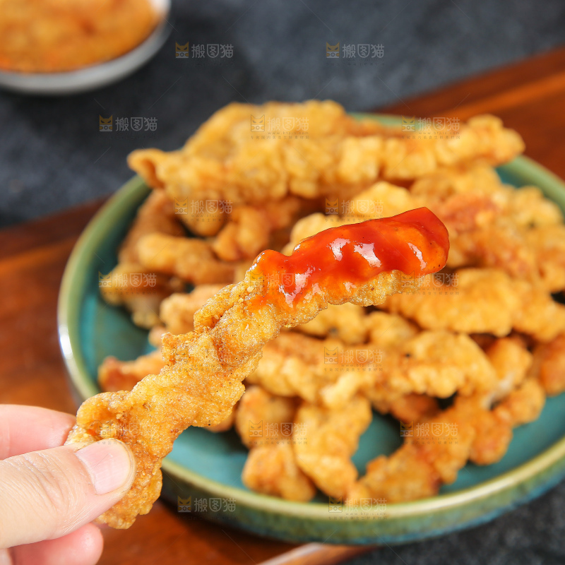 深底上的小酥肉