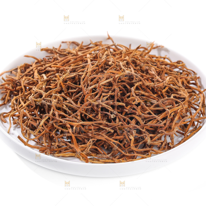 白底上的干折耳根