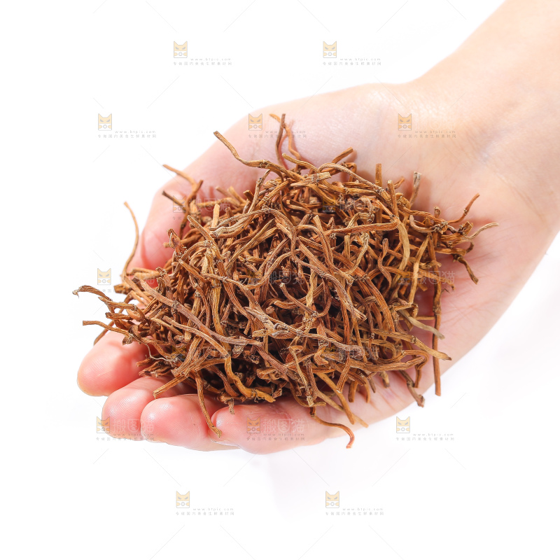 白底上的干折耳根