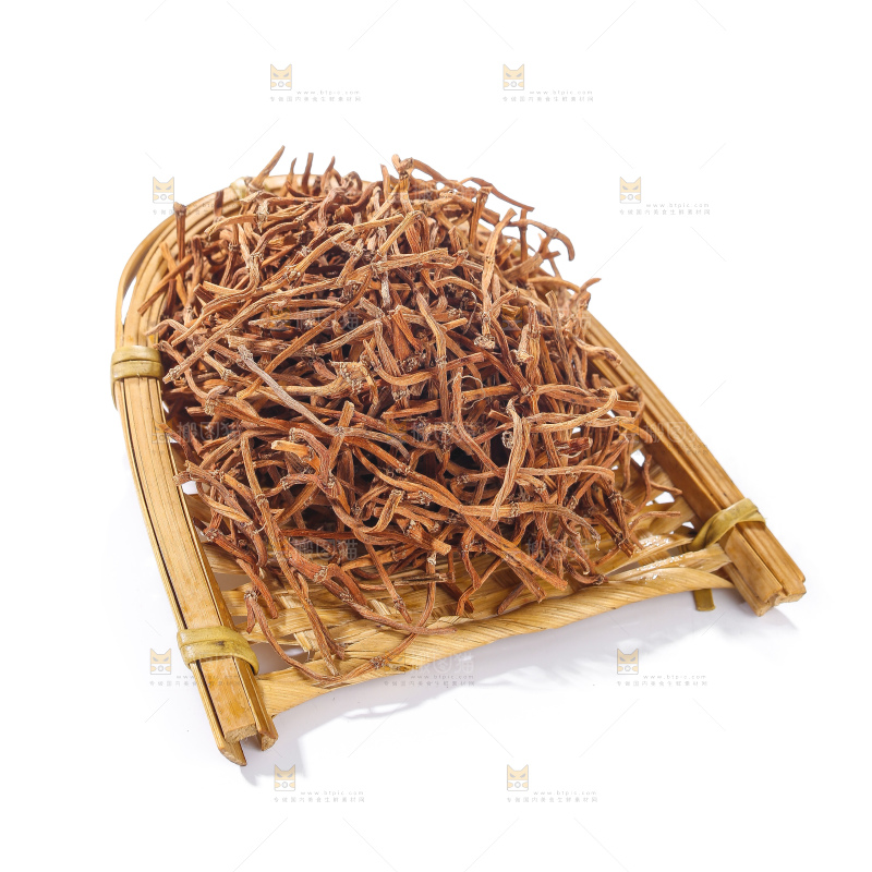 白底上的干折耳根
