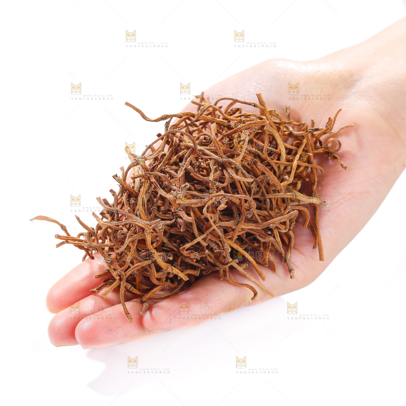 白底上的干折耳根