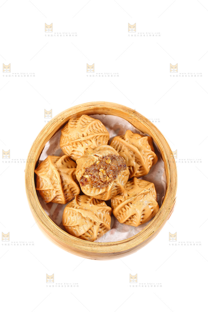 白底上的核桃包