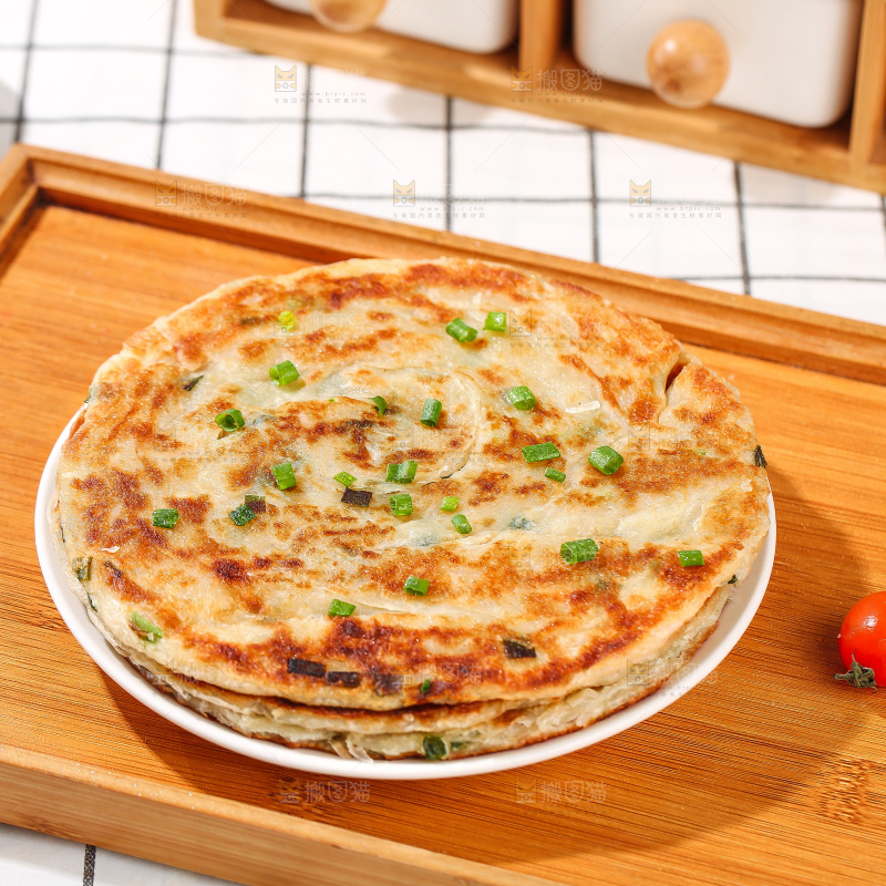 浅底上的葱油饼