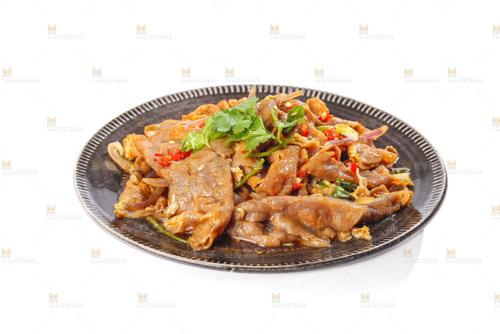 白底上的炒羊肉卷