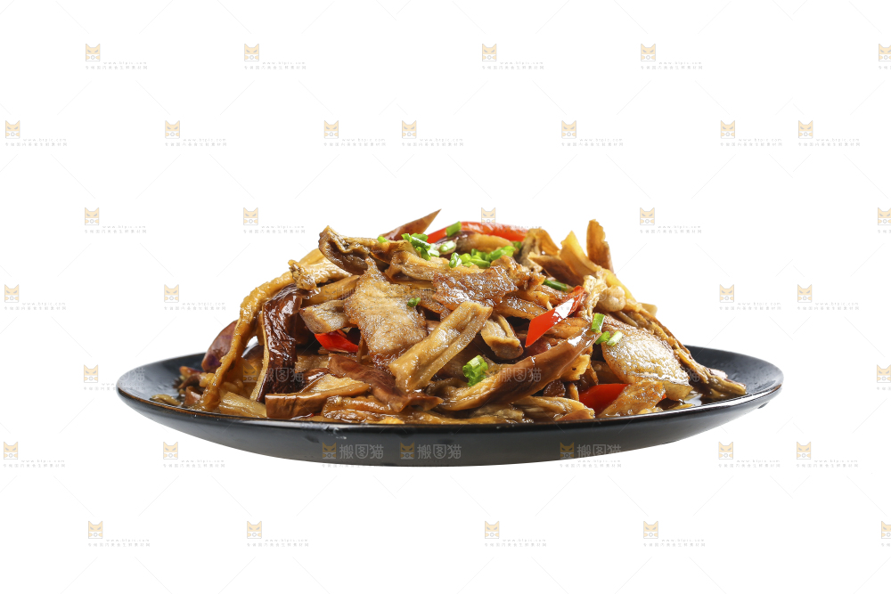 盘子里的茄子干炒腊肉