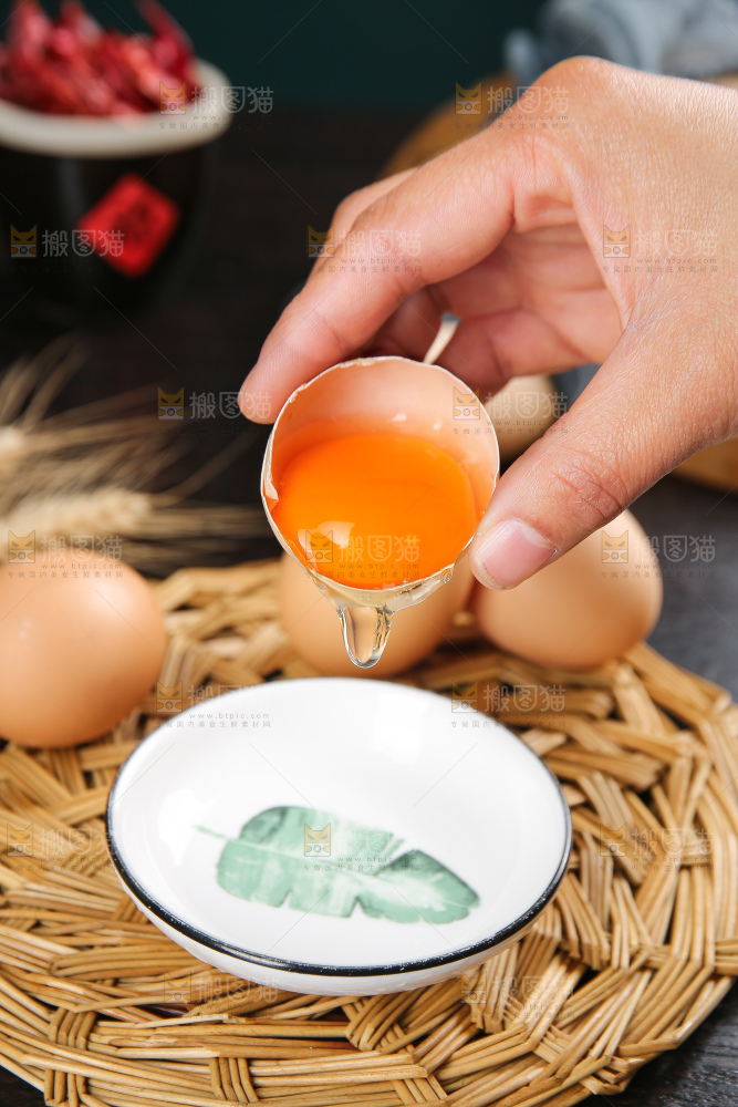 深底上的土鸡蛋