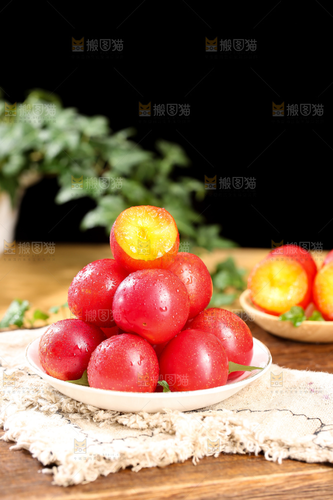 深底上的樱桃李