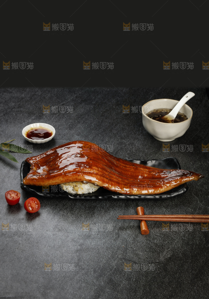 深底上的照烧鳗鱼