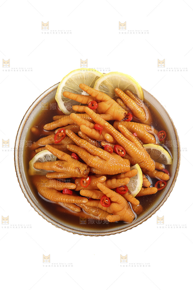白底上的柠檬鸡爪