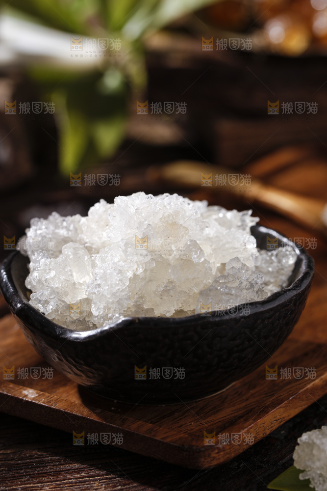 深底上的云南拉丝雪燕