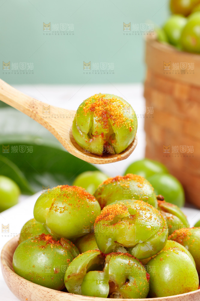 浅底上的三月李