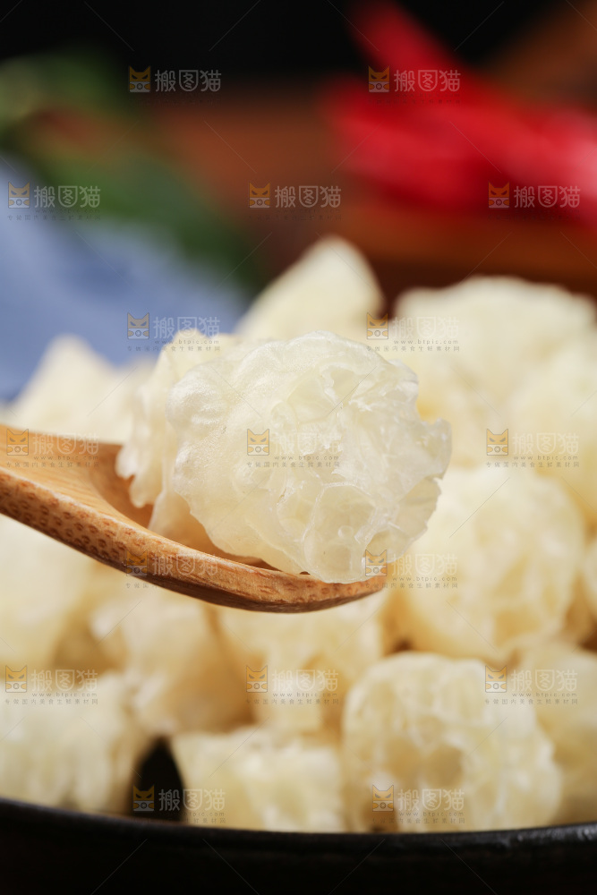 深底上的原味面藕