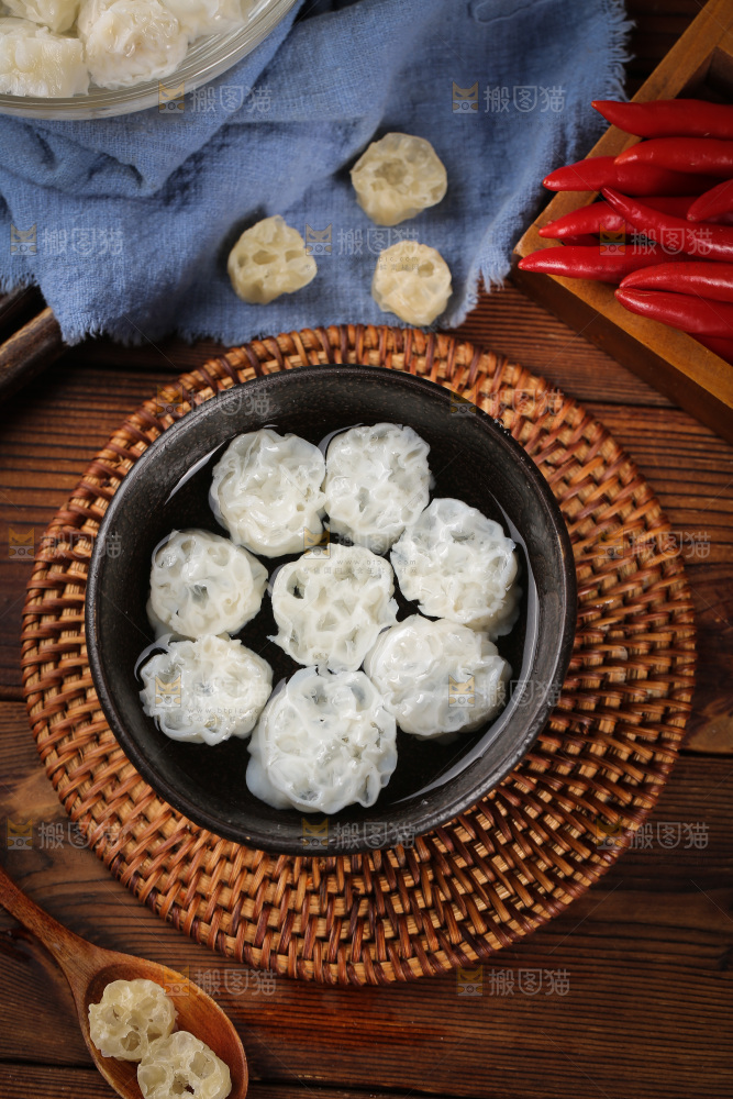 深底上的原味面藕