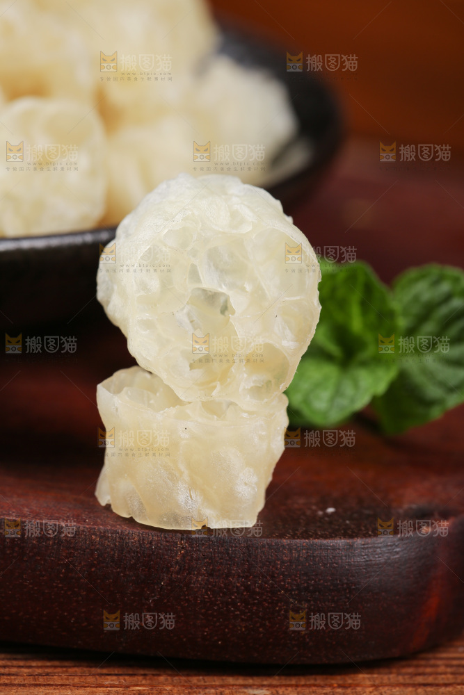 深底上的原味面藕