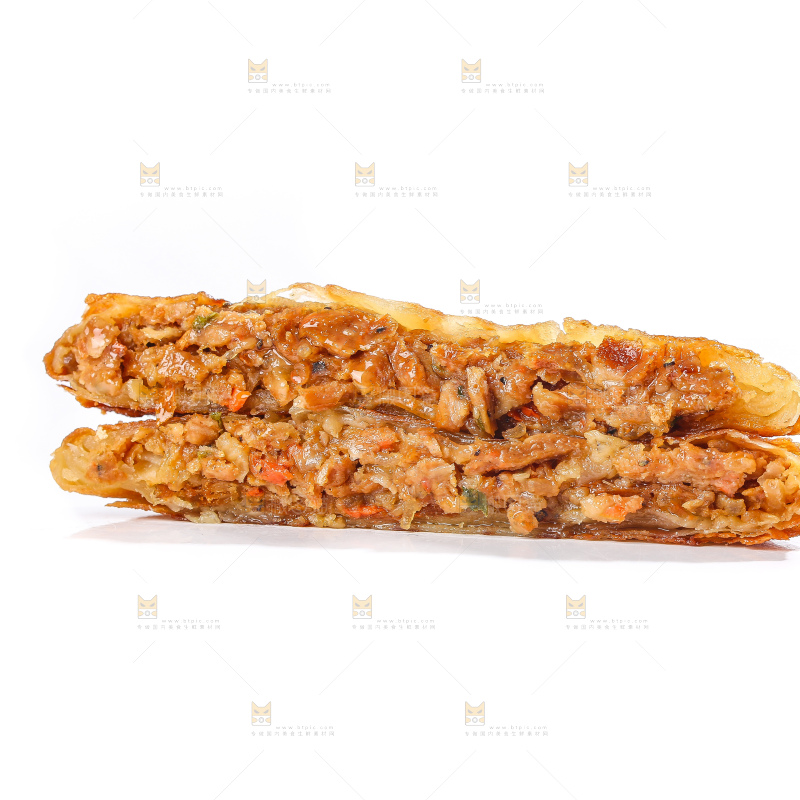 白底上的牛肉馅饼