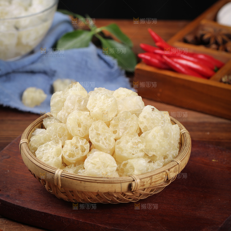 深底上的原味面藕