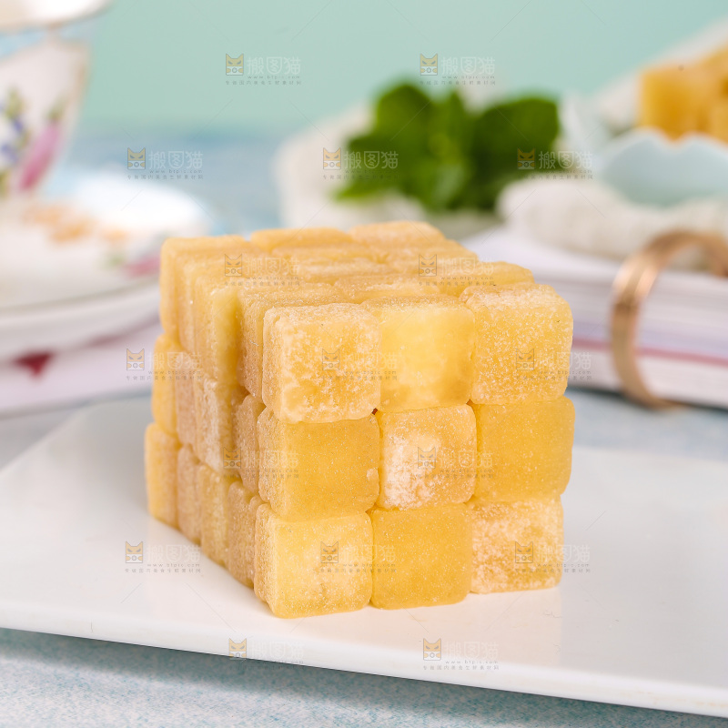 浅底上的梨膏糖