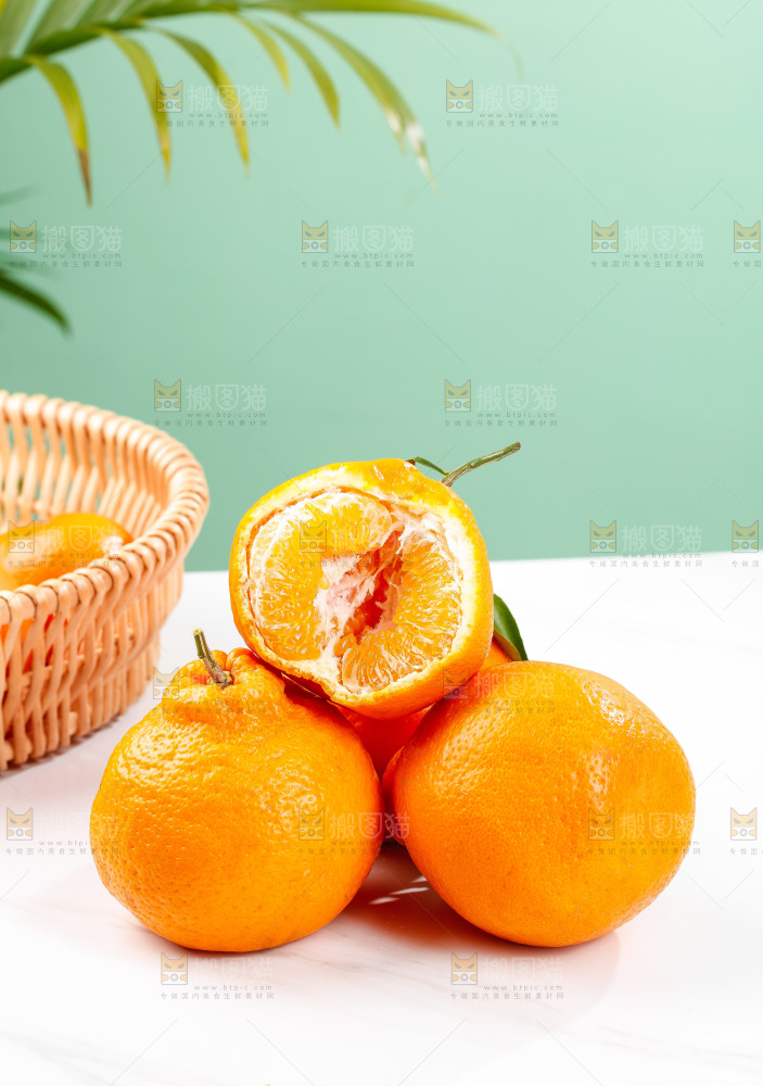 浅底上的春见耙耙柑