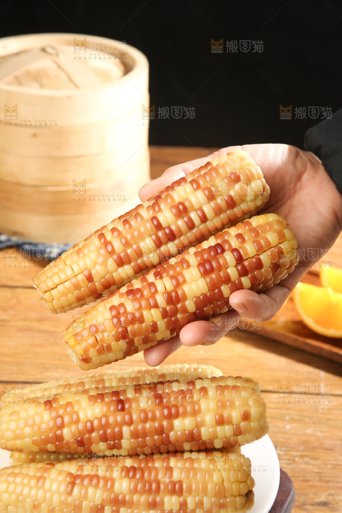 深底上的花糯玉米