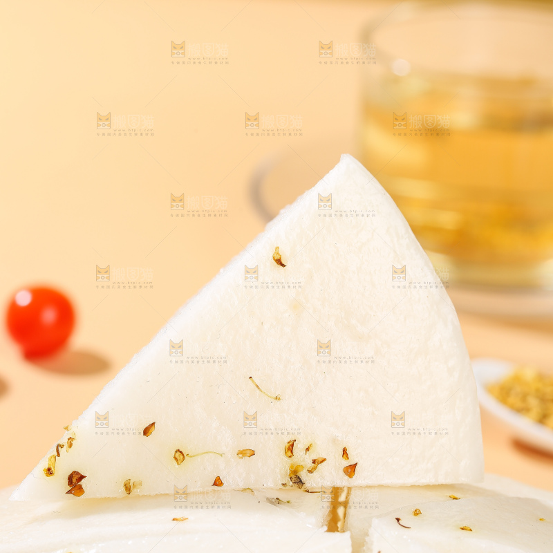 浅底上的白糖桂花糕