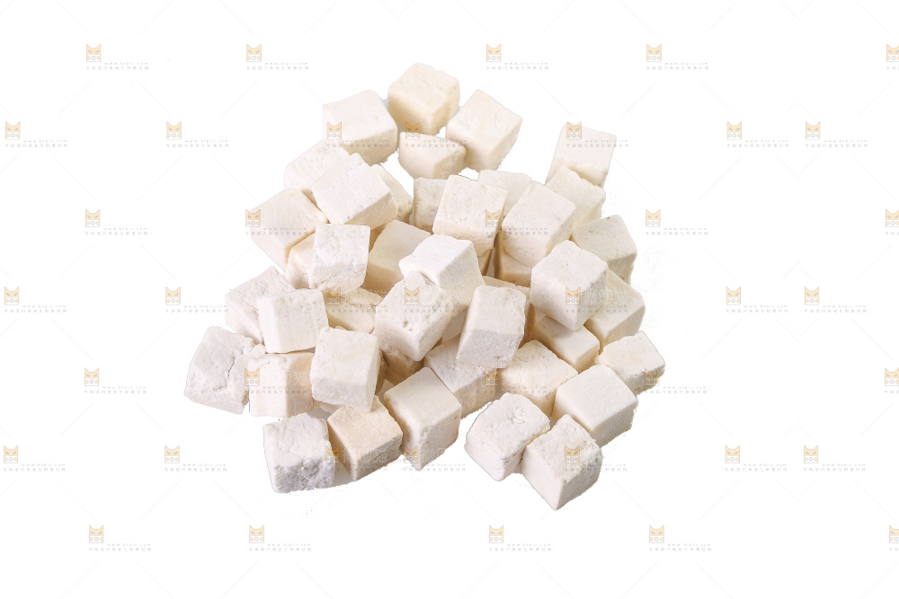 白底上的茯苓