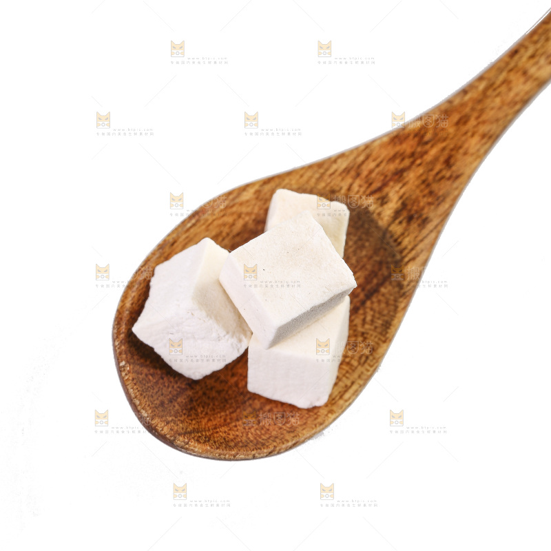 白底上的茯苓