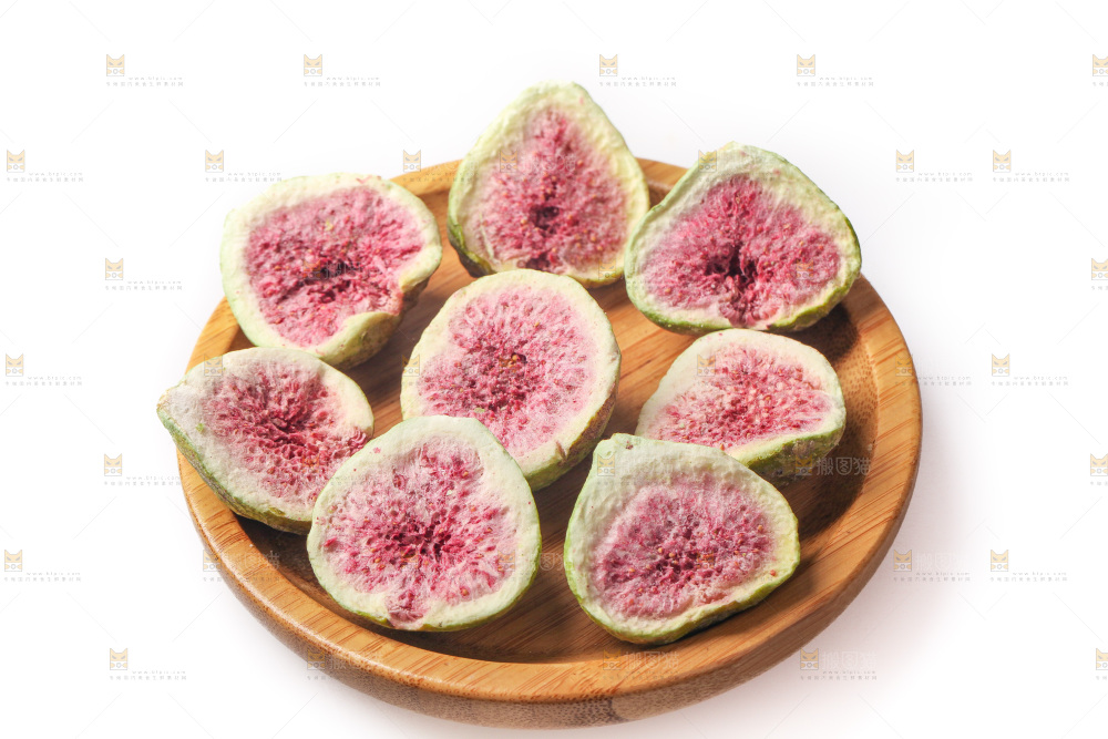 白底上的无花果冻干