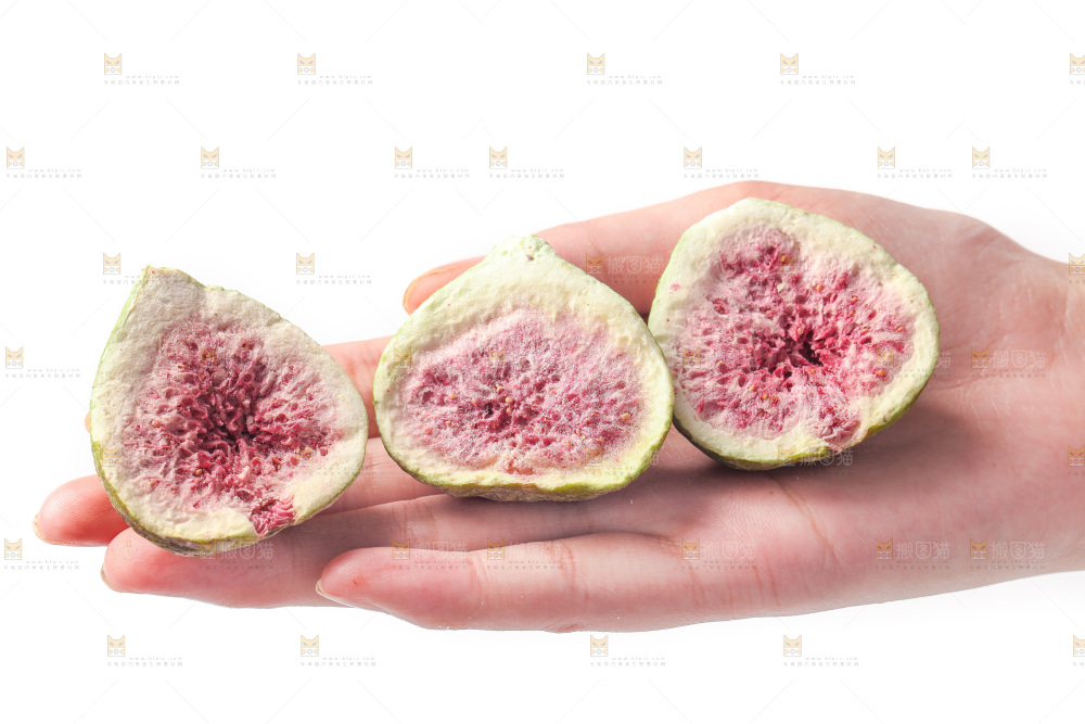 白底上的无花果冻干