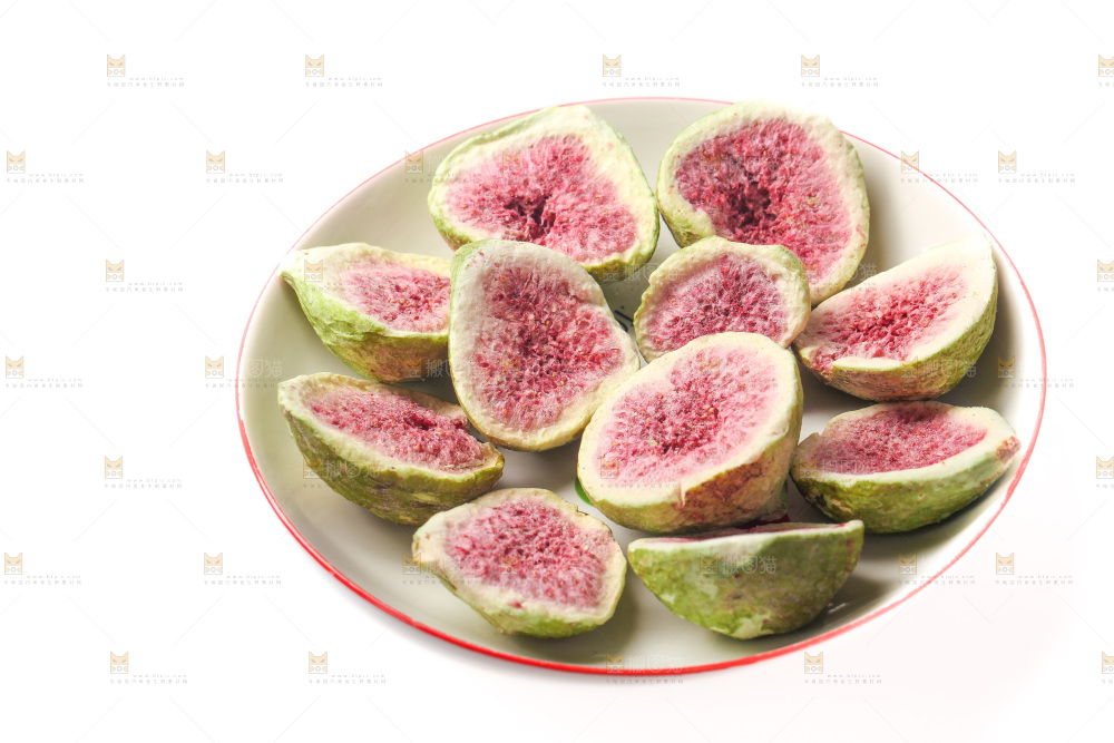 白底上的无花果冻干
