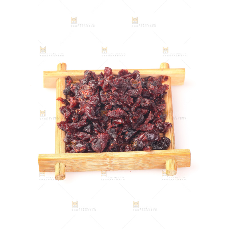 白底上的蔓越莓干