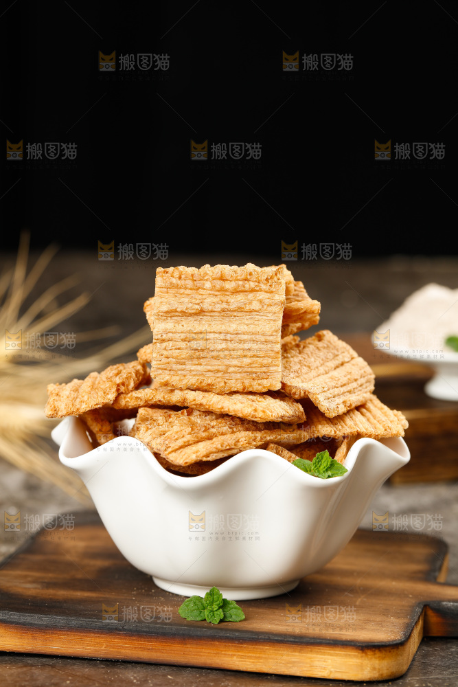 深底上的荞麦酥