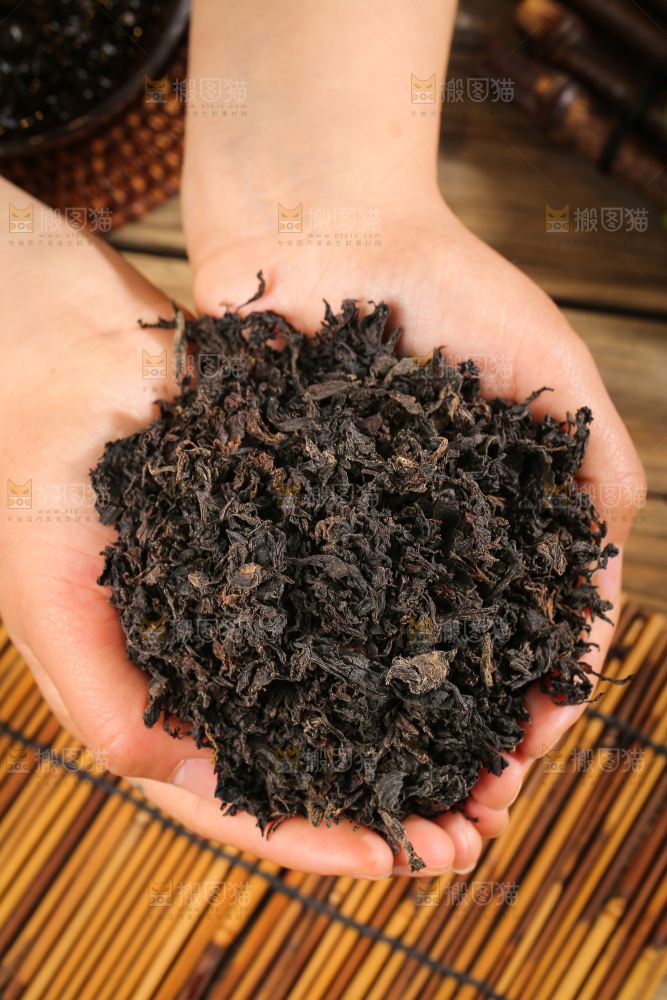 深底上的梅干菜