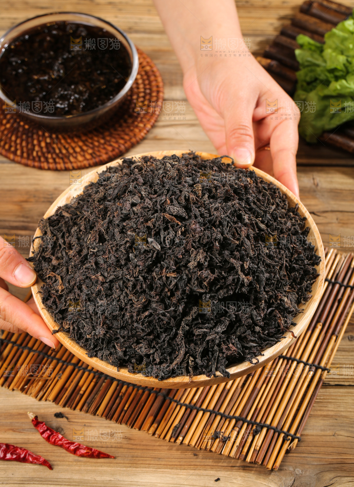 深底上的梅干菜