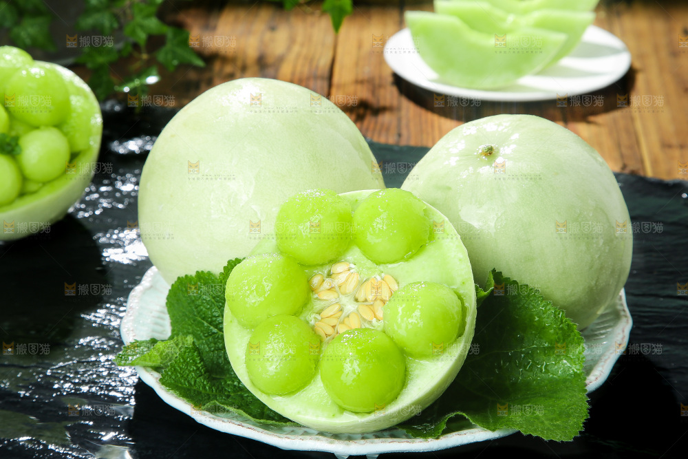 深底上的玉菇甜瓜