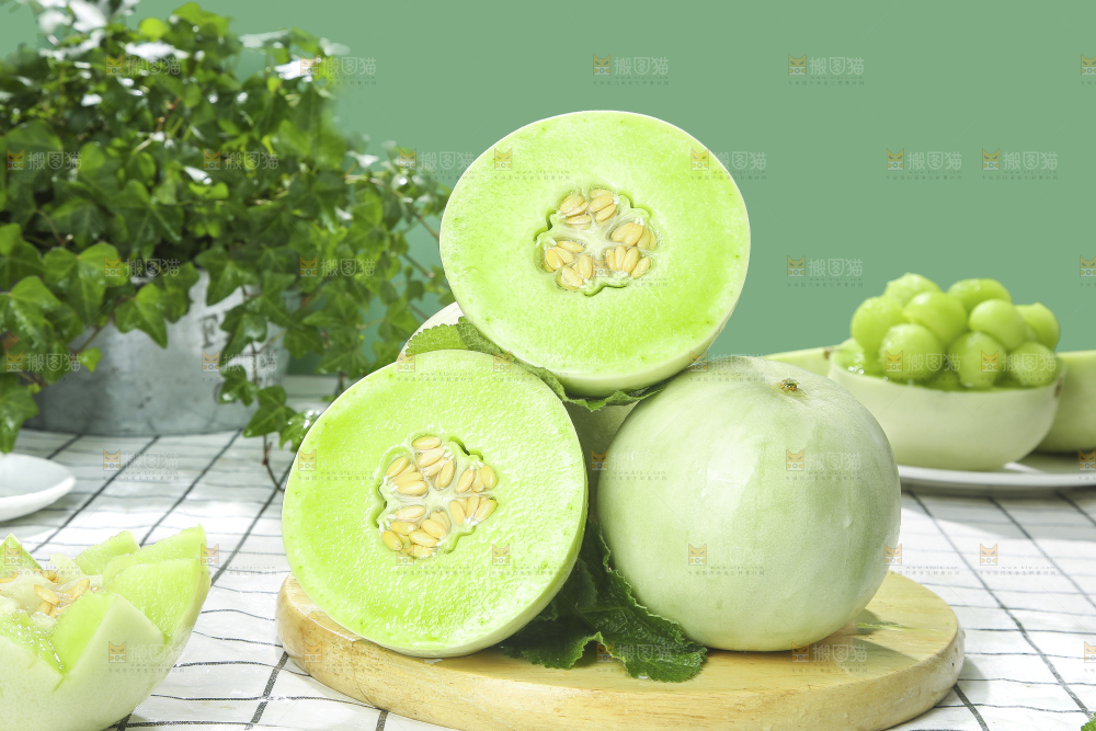 浅底上的玉菇甜瓜