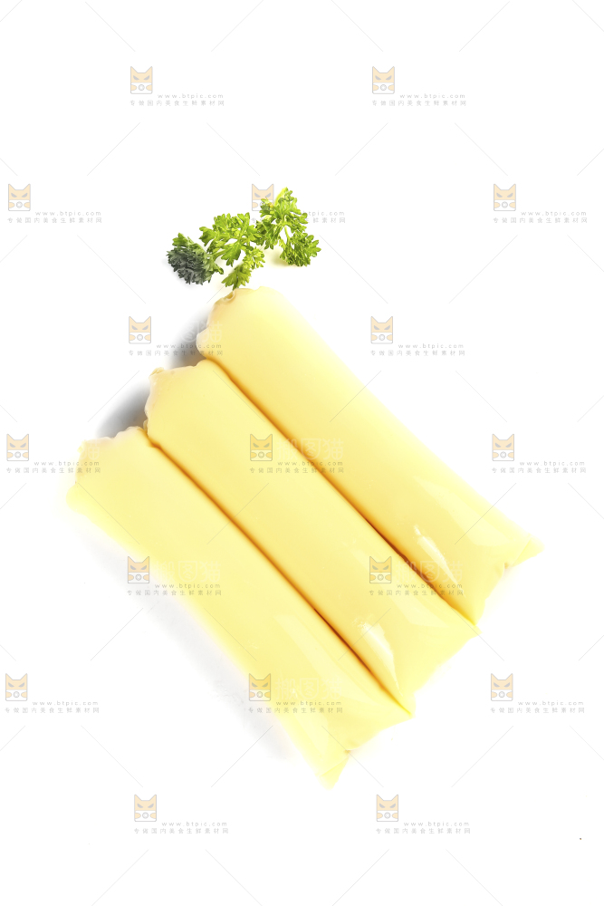 白底上的鸡蛋豆腐